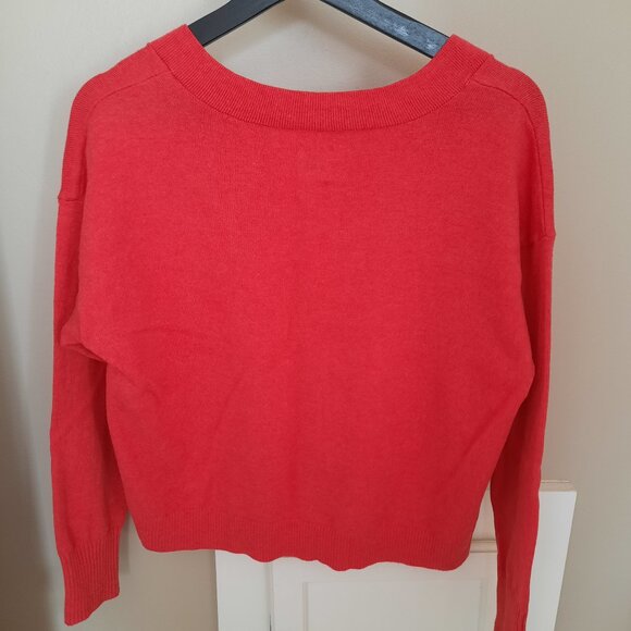 Nik + Zoe red cropped V-neck sweater - Picture 2 of 5